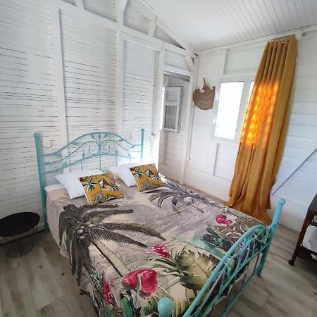 Bungalow Soleil Levant Le Robert Esterno foto